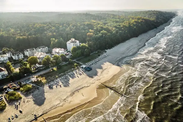 Das aja Bansin auf Usedom direkt am Strand mit der Ostsee vor der Tür.