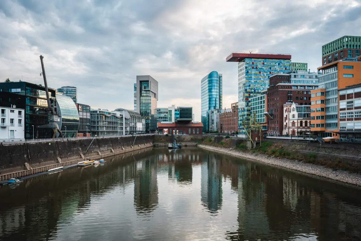 Düsseldorf MedienHafen